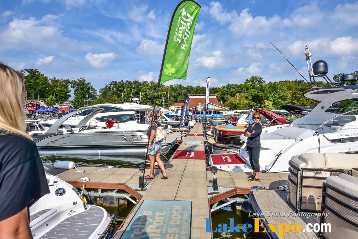 Fall In Water Boat Show-021.jpg